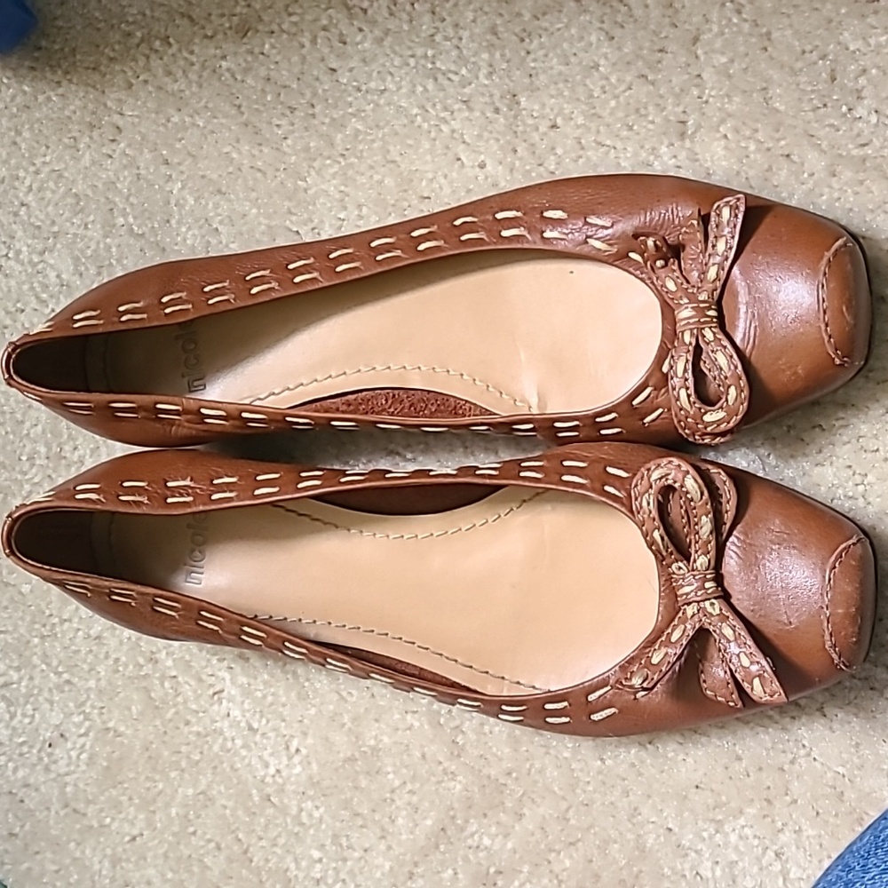 Nicole flats